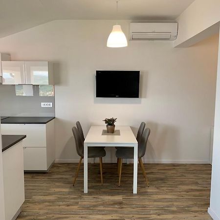Apartments Zakinja ポルトローシュ エクステリア 写真