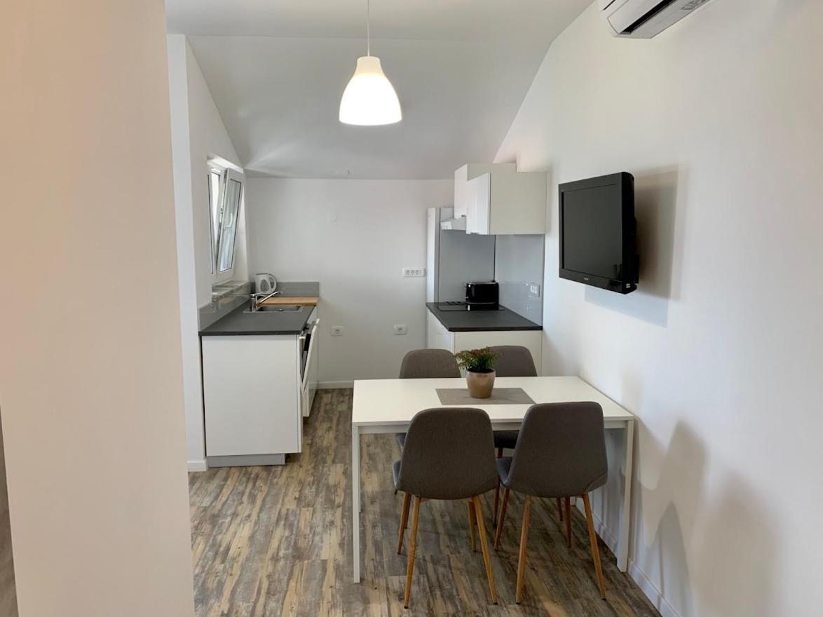 Apartments Zakinja ポルトローシュ エクステリア 写真