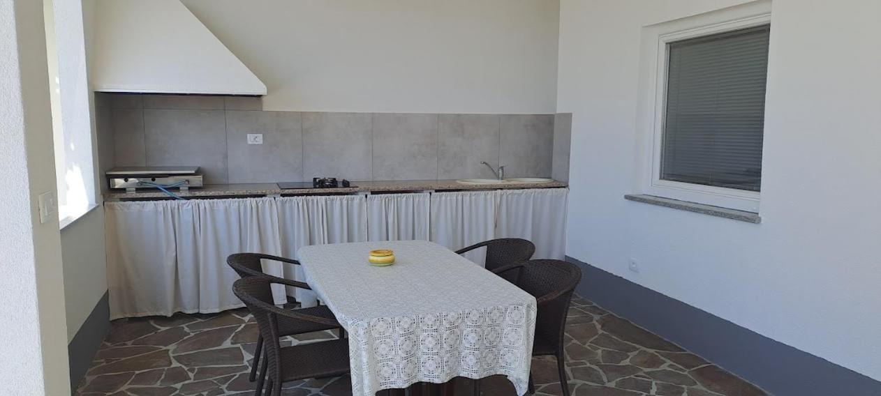 Apartments Zakinja ポルトローシュ エクステリア 写真